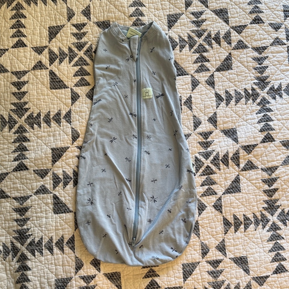 Ergopouch sleep sack swaddle
